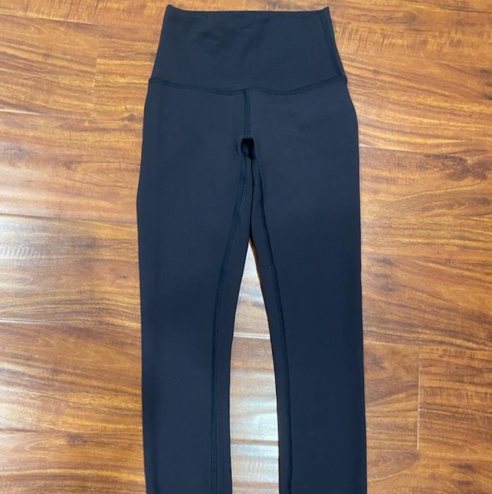 Lululemon Wunder Train High-Rise Tight 25" Size 2